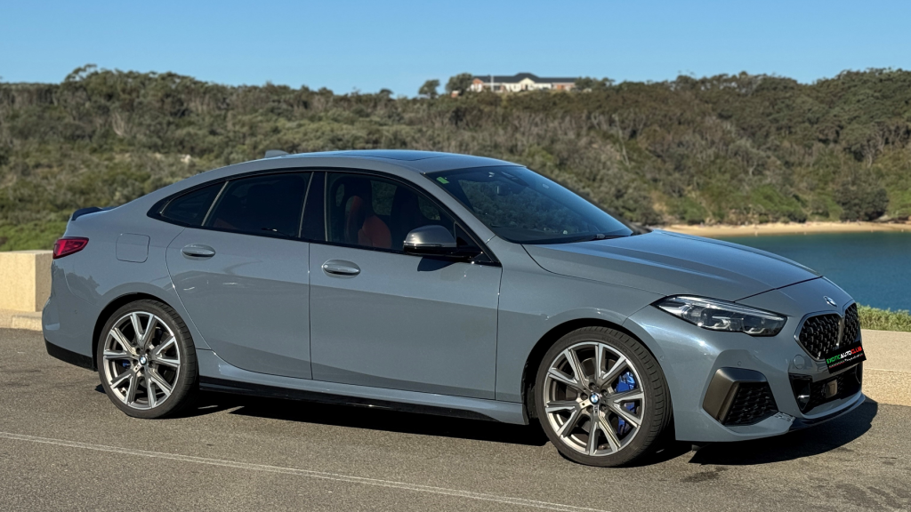 BMW M235i